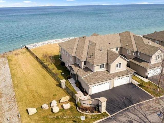 2 484 Millen Road, Hamilton, ON, L8E 6G4 Luxury Townhouse for sale | Listing ID X12116 | Royal LePage Carriage Trade Luxury Properties