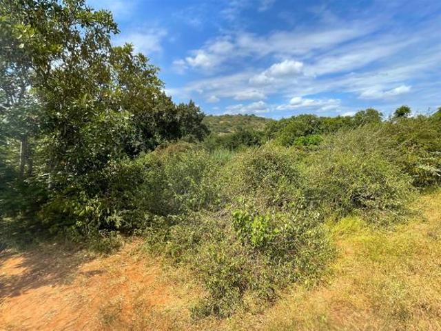 2 400 m² Land available in Elephants Rock Eco Estate