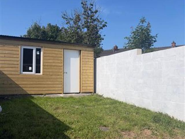 2,400 / month | Woodford Drive, Clondalkin, Dublin 22 BROE Auctioneers 5008 MyHome. Ie Lettings