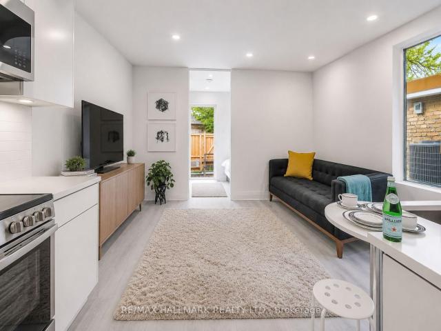 2 415 Dundas Street E, Toronto | 1Beds/1Bath, Townhouse, $1,900/mo | Condos. Ca