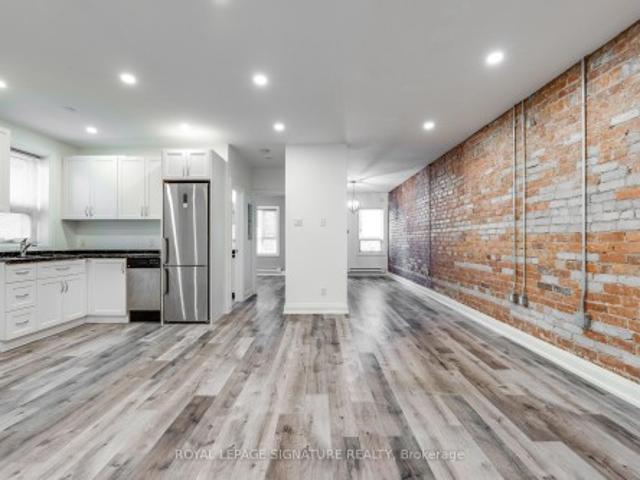 2 421 Danforth Avenue, Toronto, ON, M4K 1P1 house for lease | Listing ID E13422 | Royal LePage