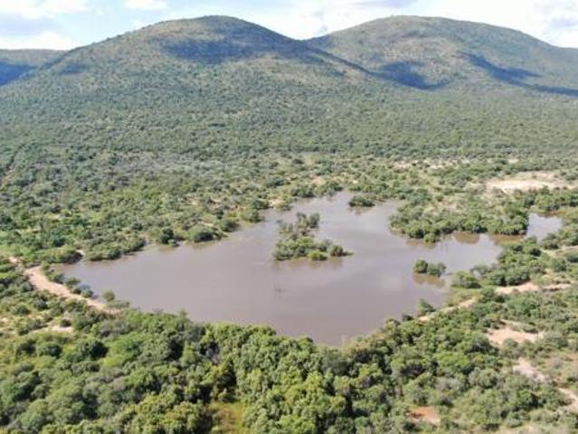 2 500 m² Land available in Verloren Estate