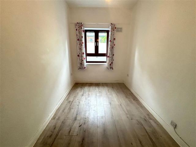 2,500 / month | Blackhall Square, North King Street, Dublin 7 Ray Cooke Auctioneers 5007 MyHome. Ie Lettings