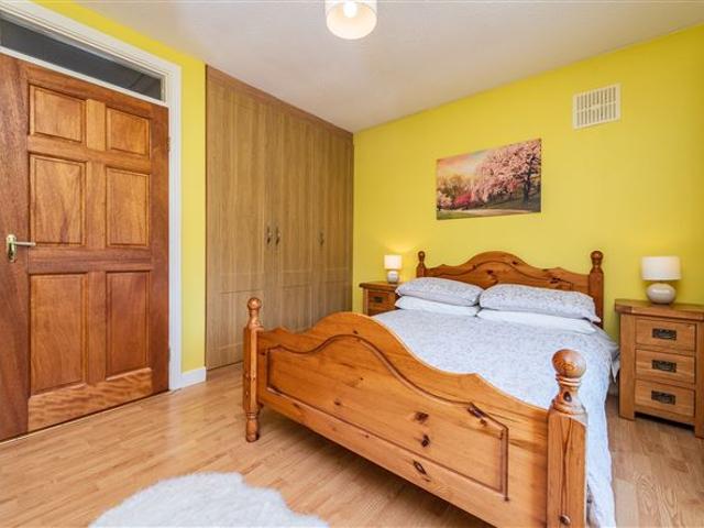 2,500 / month | Roseberry, Newbridge, Kildare MPA Duffy Property 5015 MyHome. Ie Lettings