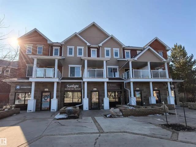 $2,000/Month – Includes |3 bed 2.5 bath Dbl Garage