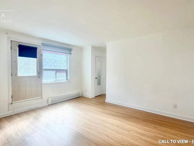 2 5124 Dundas St W, Etobicoke, Ontario M9A 1C2 COZY 1 BEDROOM APARTMENT IN A FRIENDLY NEIGHBORHOOD House for Rent