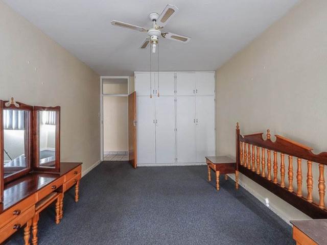 2.5 Bed Apartment in Pioneer Park