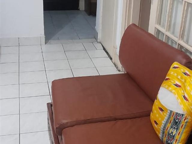 2.5 Bed Flat in Durban CBD