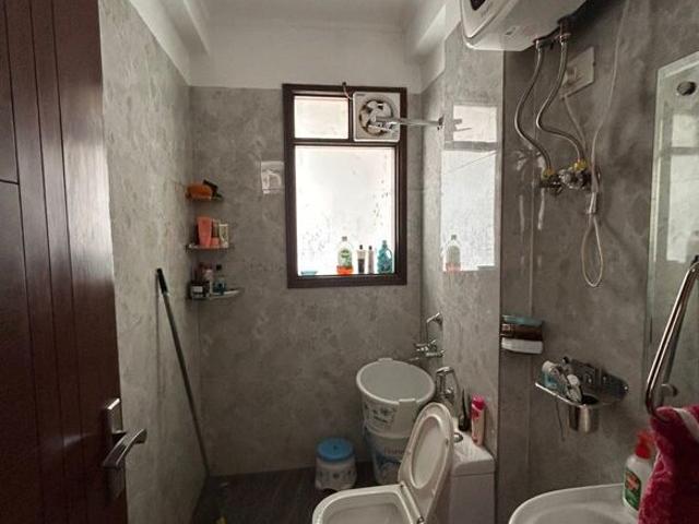 2.5 Bedroom 800 Sq.Ft. Builder Floor in Chattarpur Delhi Listing ID: #10131
