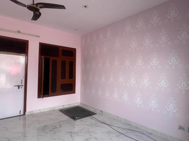 2.5 Bedroom 967 Sq.Ft. Builder Floor in Baba Colony Delhi Listing ID: #10031