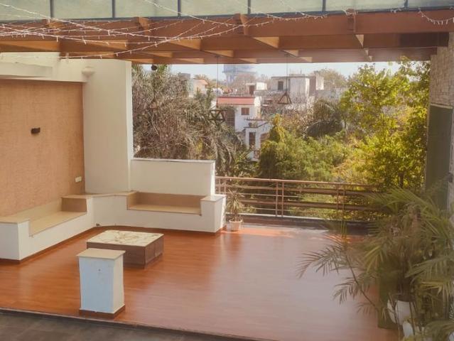 2.5 Bedroom 1270 Sq.Ft. Villa in Sector 55 Noida Listing ID: #10128