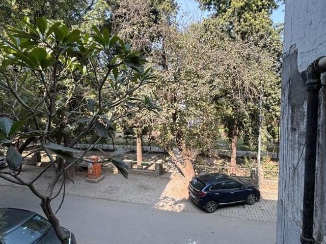 2.5 Bedroom 150 Sq.Yd. Builder Floor in Anupam Garden Delhi Listing ID: #9970