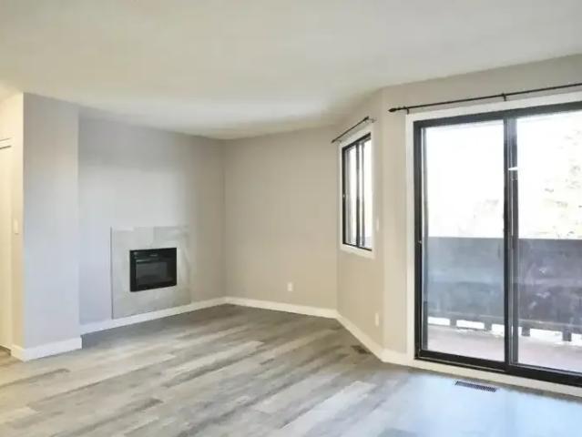 2.5 Bedroom Apartment Edmonton AB LS102883147