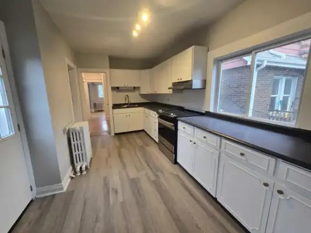 2.5 Bedroom Apartment Hamilton ON 104888677