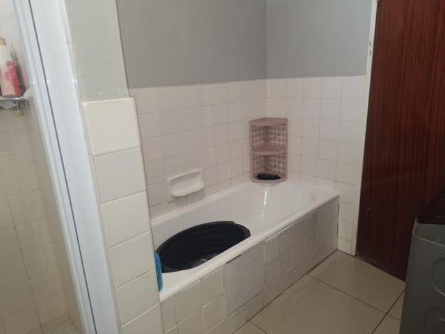 2.5 Bedroom Apartment in Amanzimtoti