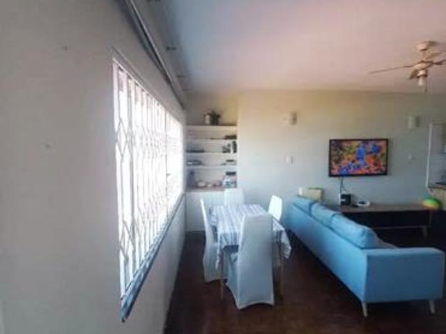 2.5 Bedroom Apartment in Amanzimtoti