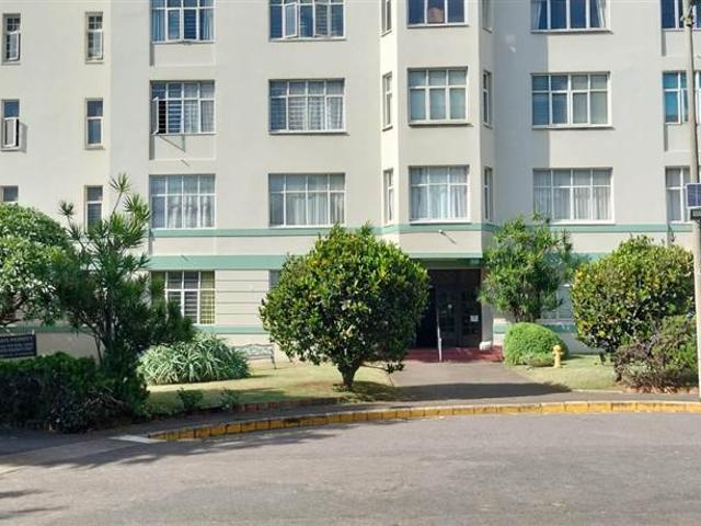 2.5 Bedroom Apartment in Bulwer
