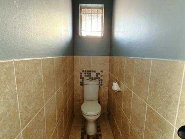 2.5 Bedroom Apartment in Essenwood
