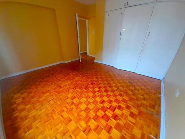 2.5 Bedroom Apartment in North Beach