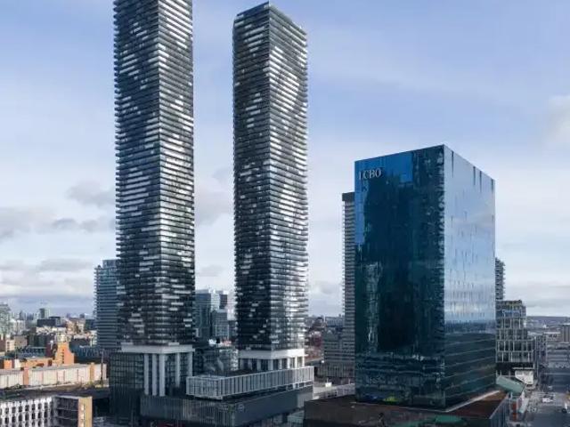 2.5 Bedroom Apartment Toronto ON LS102271917