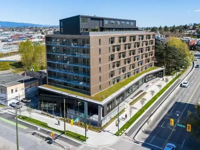 2.5 Bedroom Apartment Vancouver BC 88589868