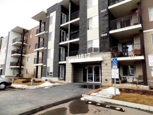 2.5 Bedroom Condo Edmonton AB 103879453