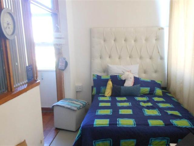 2.5 Bedroom Flat in North Beach