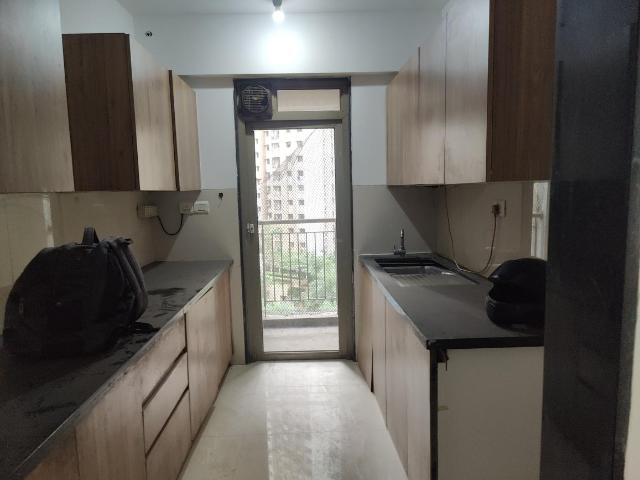 2.5 BHK Apartment in Thane West for resale Ghodbunder Road. The reference number is 17406807