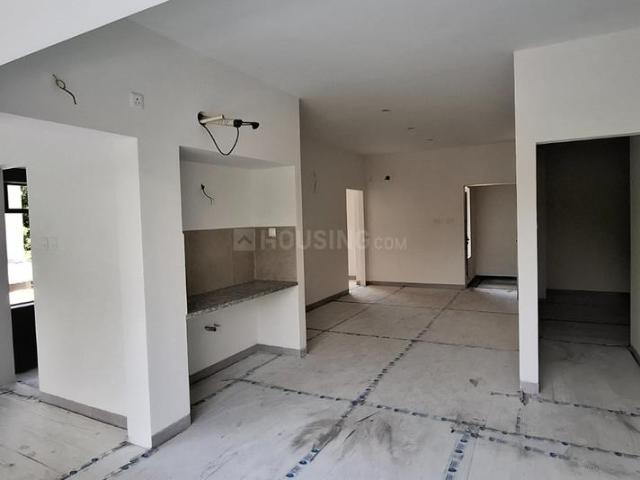 2.5 BHK Apartment in Vadapalani for resale Chennai. The reference number is 20447602