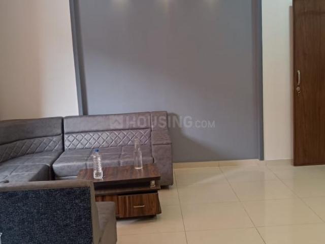 2.5 BHK Apartment in Vaishno Devi Circle for rent Ahmedabad. The reference number is 19501832