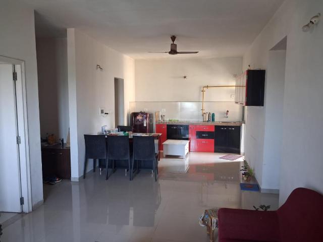 2.5 BHK Apartment in Vaishno Devi Circle for rent Ahmedabad. The reference number is 20069452
