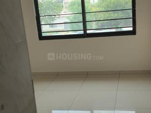 2.5 BHK Apartment in Vaishno Devi Circle for rent Ahmedabad. The reference number is 20839754