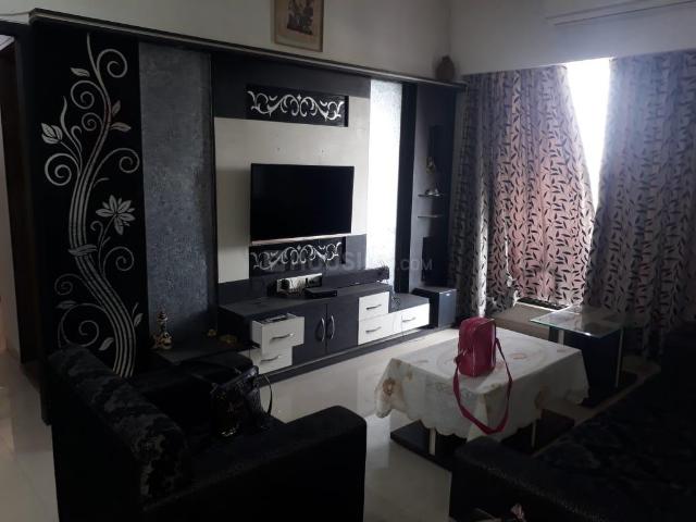2.5 BHK Apartment in Vile Parle East for rent Mumbai. The reference number is 17216358