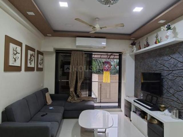 2.5 BHK Apartment in Vile Parle East for resale Mumbai. The reference number is 20710222