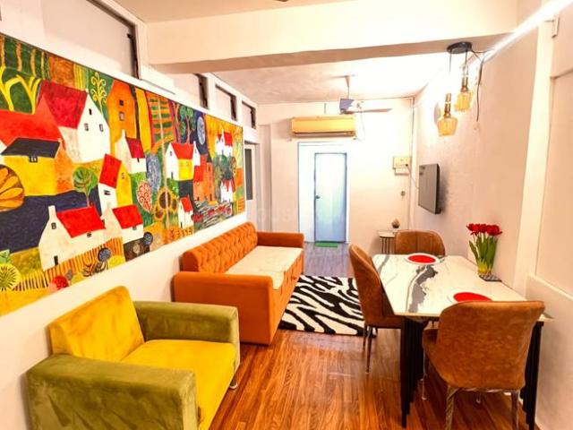 2.5 BHK Apartment in Vile Parle West for rent Mumbai. The reference number is 20799383