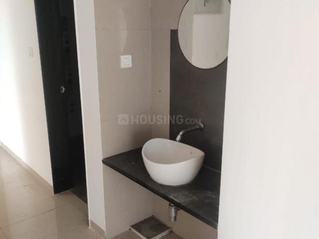 2.5 BHK Apartment in Wakad for resale Pune. The reference number is 20670652