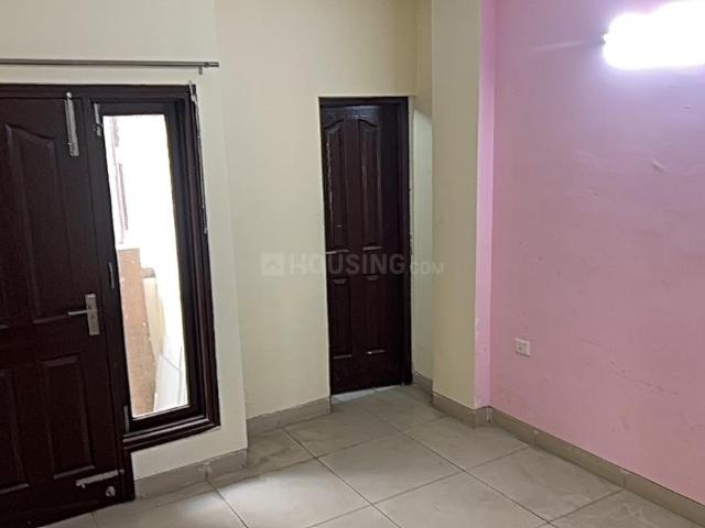 2.5 BHK Apartment in Wave City for resale Ghaziabad. The reference number is 20158932