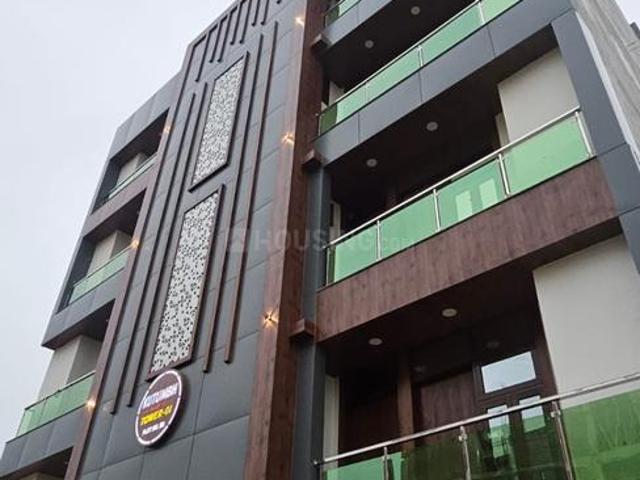 2.5 BHK Apartment in Alpha I for resale Greater Noida. The reference number is 20441076