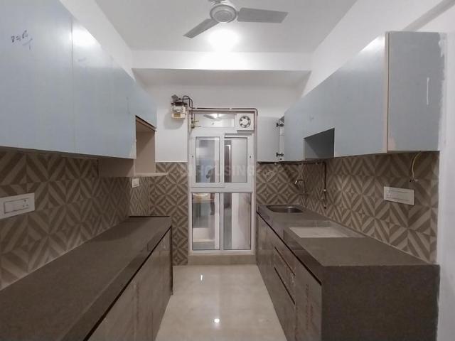 2.5 BHK Apartment in Andheri West for resale Mumbai. The reference number is 18158963