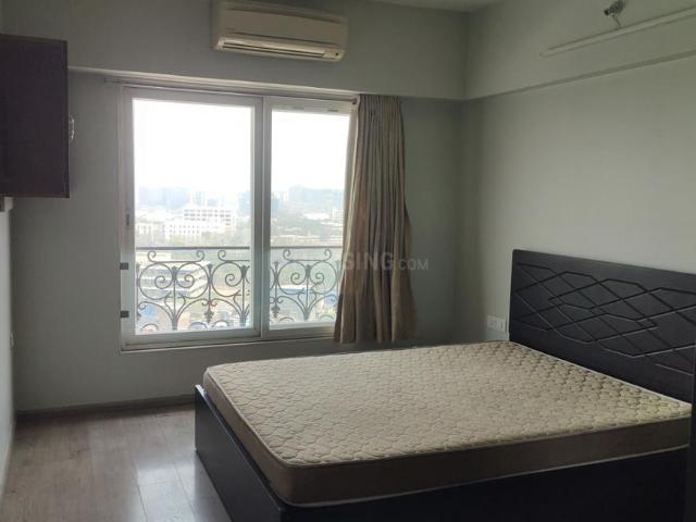 2.5 BHK Apartment in Bandra East for rent Mumbai. The reference number is 19223091