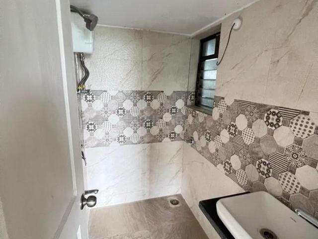 2.5 BHK Apartment in Bhayandar West for resale Mira Bhayandar. The reference number is 19381027