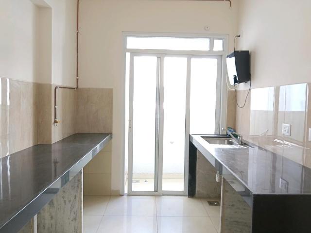 2.5 BHK Apartment in Chembur for rent Mumbai. The reference number is 18179017