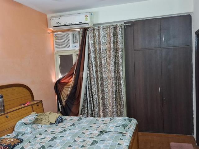 2.5 BHK Apartment in Crossings Republik for rent Ghaziabad. The reference number is 20445817