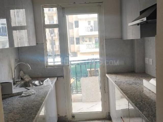 2.5 BHK Apartment in Crossings Republik for resale Ghaziabad. The reference number is 18258132
