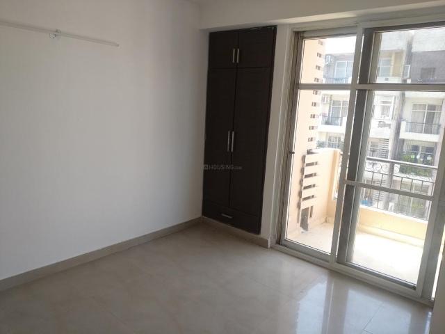 2.5 BHK Apartment in Crossings Republik for resale Ghaziabad. The reference number is 20003887