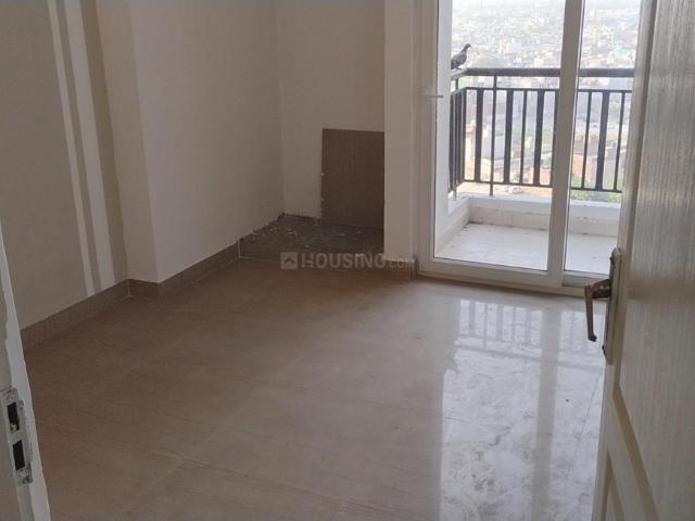 2.5 BHK Apartment in Crossings Republik for resale Ghaziabad. The reference number is 20242721