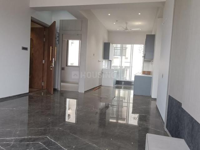 2.5 BHK Apartment in Dadar East for rent Mumbai. The reference number is 18352375