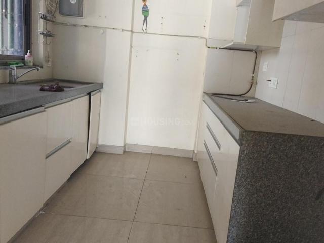 2.5 BHK Apartment in Ghatkopar West for resale Mumbai. The reference number is 18308004