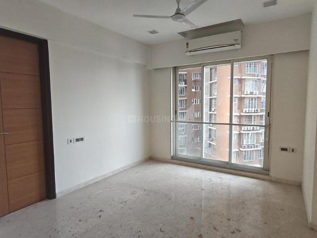 2.5 BHK Apartment in Goregaon West for rent Mumbai. The reference number is 20447413