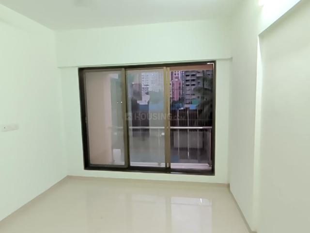 2.5 BHK Apartment in Goregaon West for rent Mumbai. The reference number is 20740216